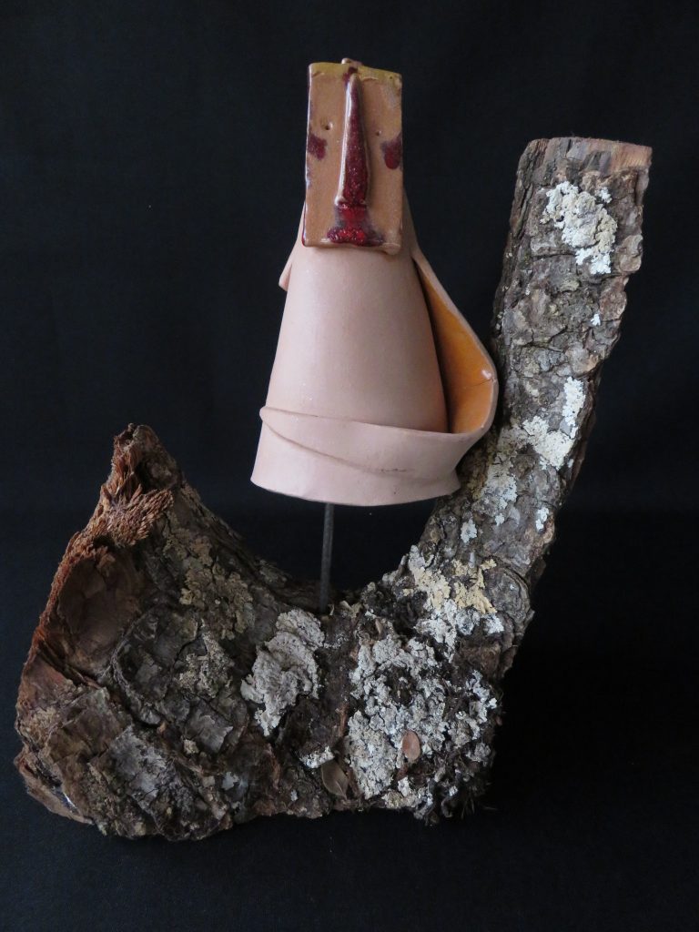 Marinilda Boulay, Para nossos ancestrais 1, escultura em cerâmica.
